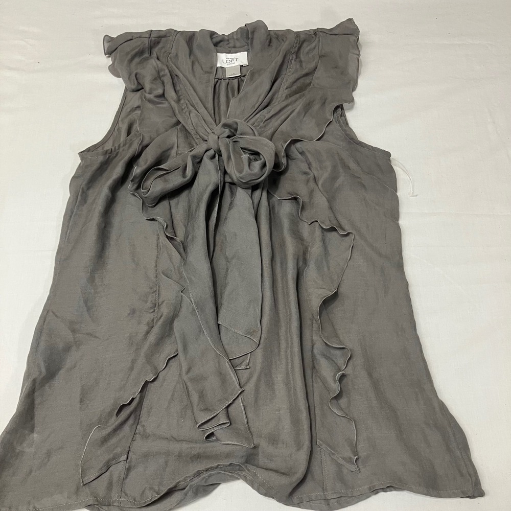 Ann Taylor LOFT Gray Ruffle Bow Tie Neck Sleeveless Blouse Top Petite Large NWOT - Picture 2 of 9